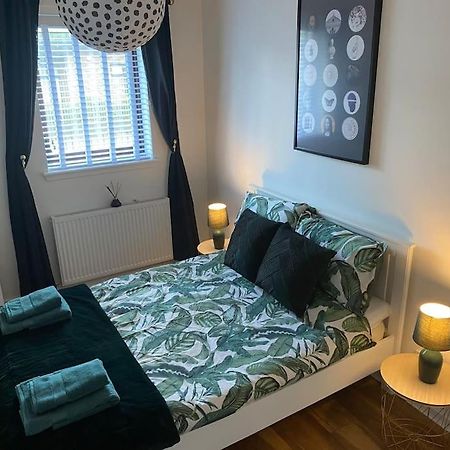 Perfectly Situated Luxury 2 Bedroom Apartment Glasgow Exteriör bild